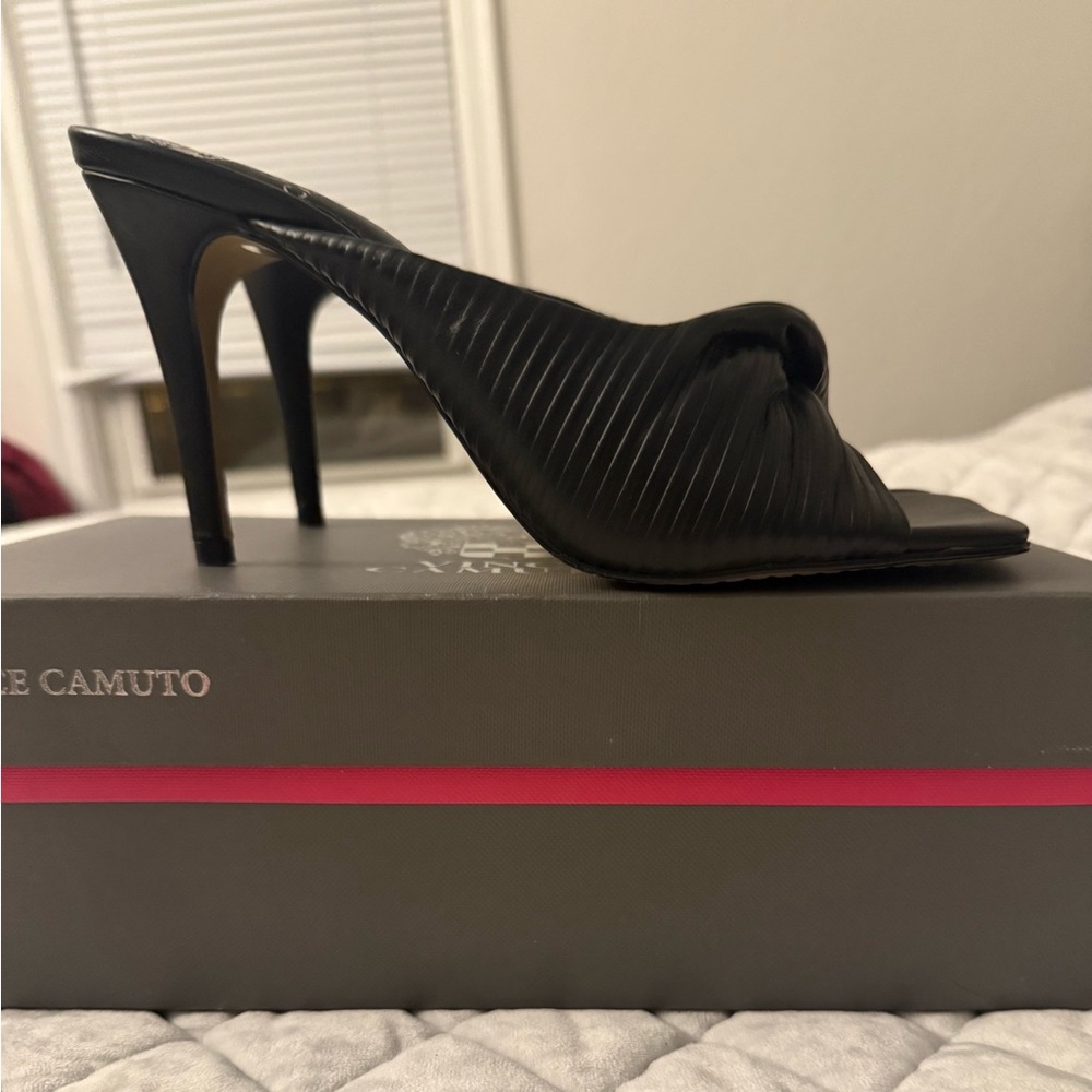 Vince Camuto Black Heeled Sandals